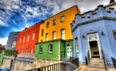 Irland: farbenfrohe Fassade in Dublin